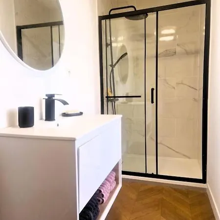 Appartement Centre Ville Les Halles - Grands Buffets Narbonne Extérieur photo